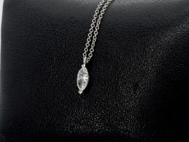 Tiffany & co - tiffany & co ketting met een marquise geslepen diamant van gia - afbeelding 5 van  10