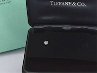 Tiffany & co solitair oorknop met diamant - afbeelding 3 van  11