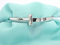 Tiffany & co tiffany t witgouden armband
