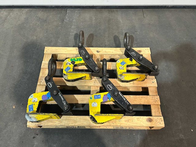 Tigrip - 2005 - twh 100 - platenklemmen (4x) - afbeelding 1 van  3