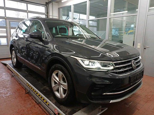 Tiguan elegance 1.4 ehybrid 245pk automaat 2023 - afbeelding 7 van  8