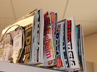 Tijdschriften houder / spiraal met diverse tijdschriften.