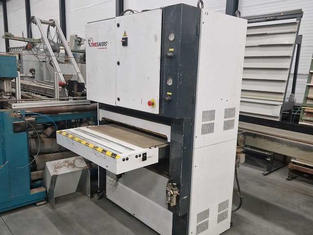 Timesavers - 2004 - 23-900c - bandschuurmachine - afbeelding 1 van  10