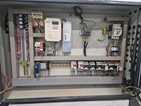Timesavers - 2004 - 23-900c - bandschuurmachine - afbeelding 10 van  10