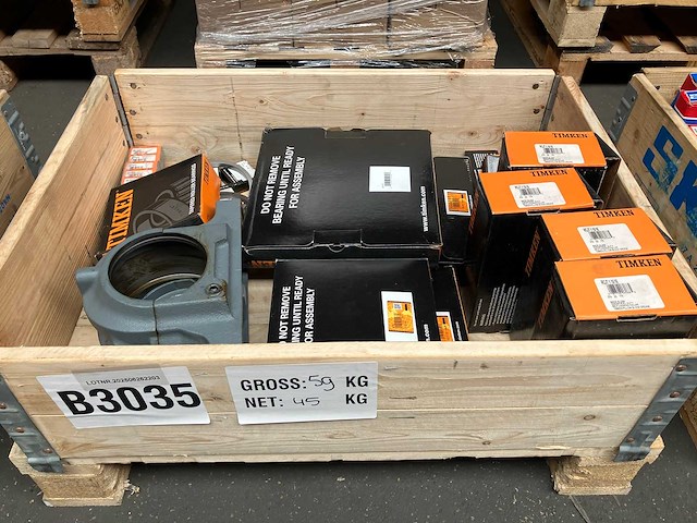 Timken, farnir - partij lagers & componenten & lagerhuis - afbeelding 1 van  4