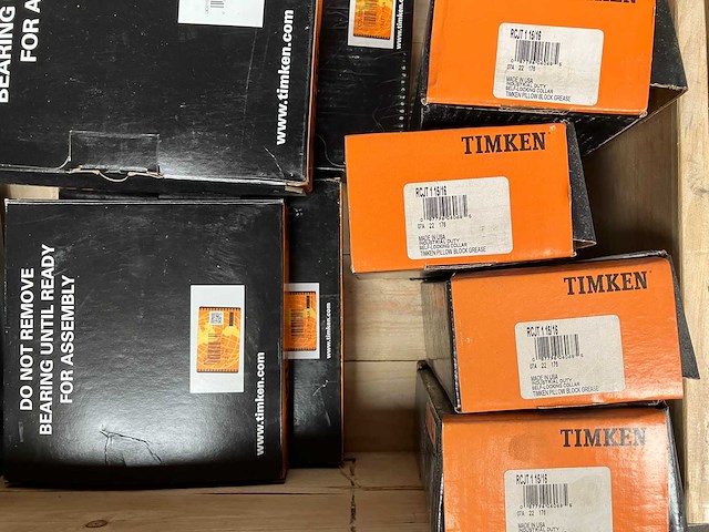 Timken, farnir - partij lagers & componenten & lagerhuis - afbeelding 1 van  1