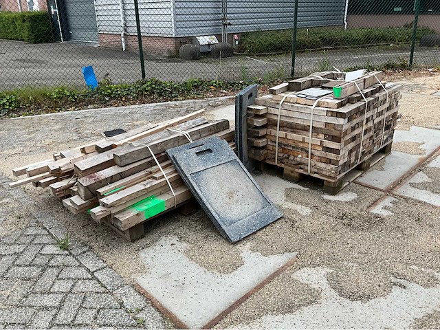 Timmerhout en divers - afbeelding 2 van  8