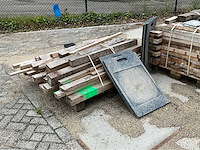 Timmerhout en divers - afbeelding 3 van  8