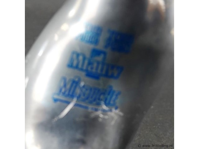 Tin met bronzen poes - afbeelding 2 van  5