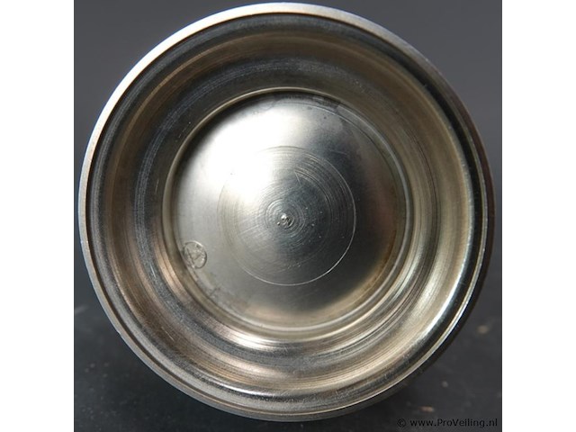 Tinnen bierkrug (ook wel bierstein genoemd) - afbeelding 5 van  5
