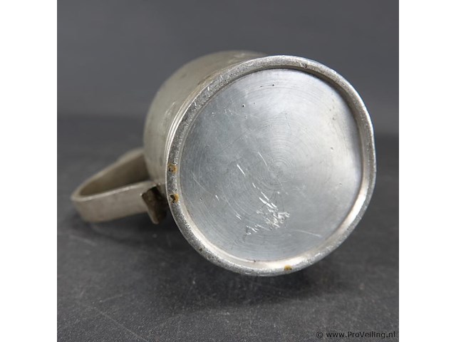 Tinnen kan met drinker in top - afbeelding 5 van  5