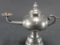 Tinnen olielamp