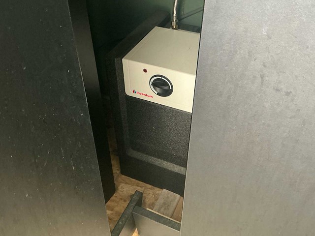 Tiny house (3x 3x10m gekoppeld) woon unit - afbeelding 17 van  142