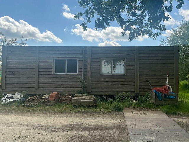 Tiny house (3x 3x10m gekoppeld) woon unit - afbeelding 70 van  142