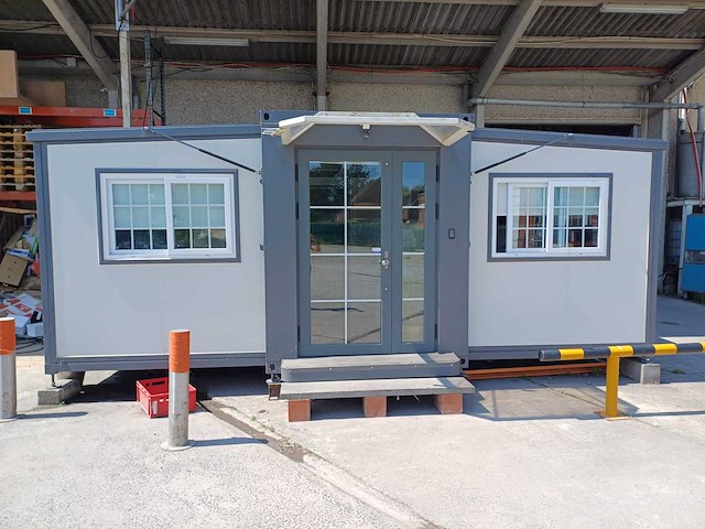 Tiny house / bureau inklapbaar - afbeelding 24 van  30