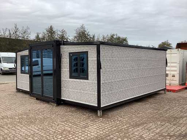 Tiny house cottage / chalet - afbeelding 2 van  8
