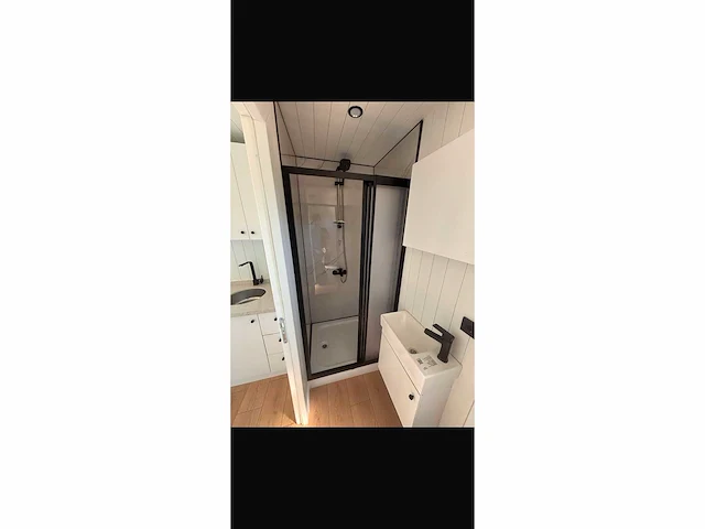 Tiny house - afbeelding 22 van  28