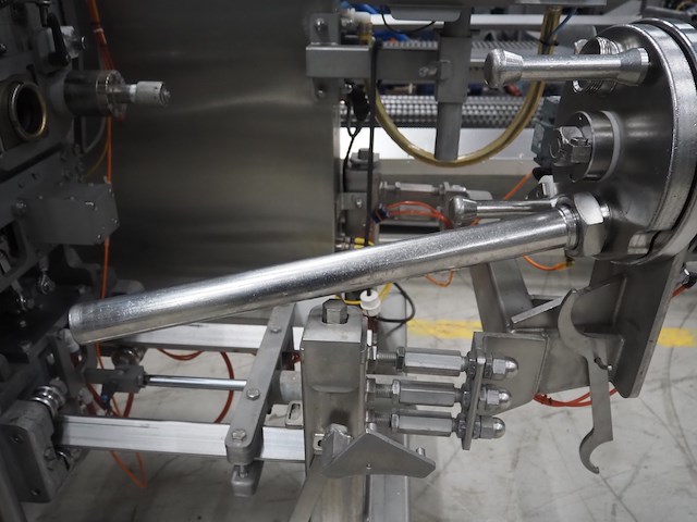 Tipper tie - afbeelding 24 van  26