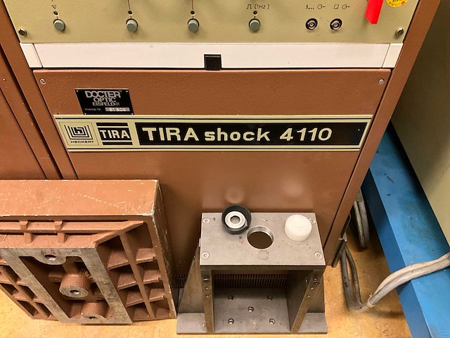 Tira vib 5142/shock 4110 elektrodynamisch vibratietestinstallatie (2x) - afbeelding 3 van  24