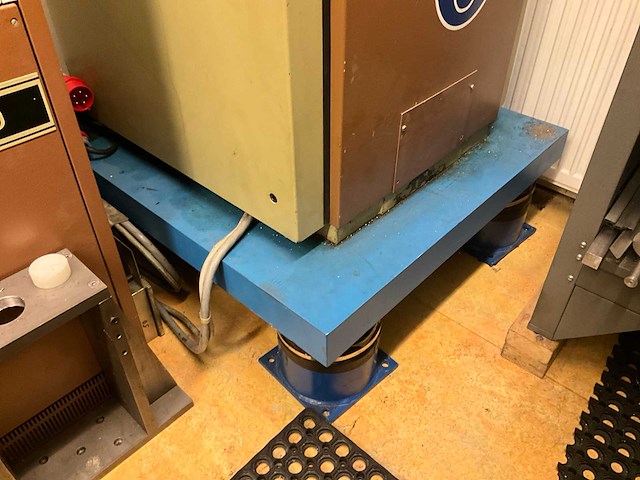 Tira vib 5142/shock 4110 elektrodynamisch vibratietestinstallatie (2x) - afbeelding 11 van  24