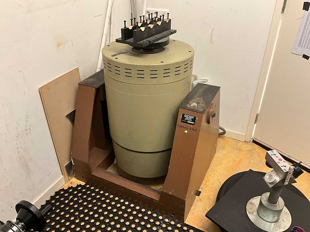 Tira vib 5142/shock 4110 elektrodynamisch vibratietestinstallatie (2x) - afbeelding 12 van  24
