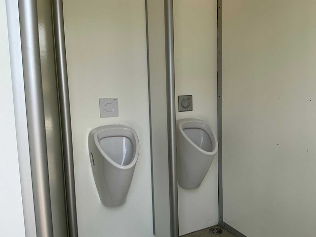 Titan jelsum toiletwagen - afbeelding 6 van  26