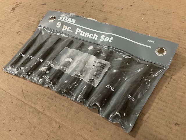 Titan punch set - afbeelding 1 van  3