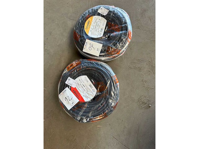 Titanex - h07rn-f 3g2,5 - wire, cables & cords (2x) - afbeelding 1 van  2