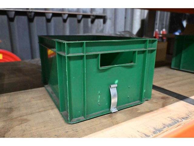 Tk 400/210 kunststof kist (165x) - afbeelding 1 van  5