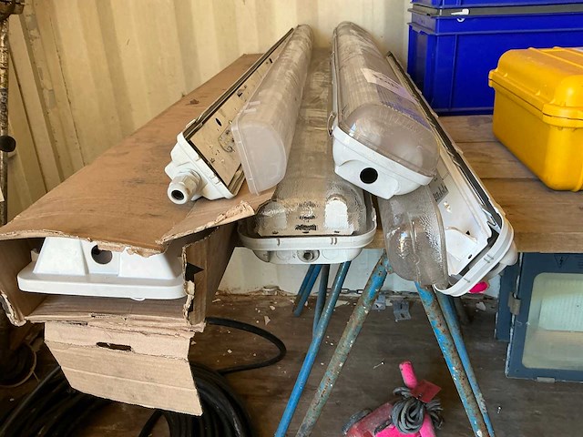 Tl armatuur (5x) - afbeelding 1 van  1