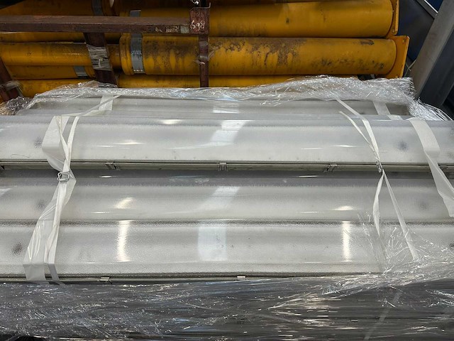 Tl-bak met verlichting (90x) - afbeelding 7 van  12