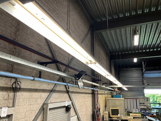 Tlbalk-lichtlijn (4x) - afbeelding 3 van  4