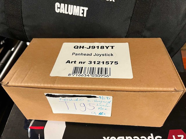 Toebehoren fotostudio o.a. verlichting (12x) - afbeelding 4 van  9