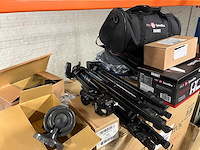 Toebehoren fotostudio o.a. verlichting (12x) - afbeelding 9 van  9