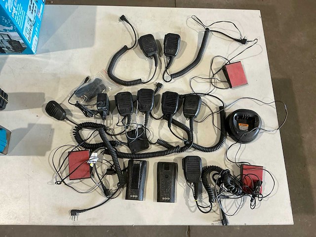Toebehoren portofoon / walkie-talkie - afbeelding 1 van  3