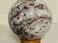 Toermalijn rood bol - afbeelding 3 van  4