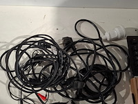 Toetsenborden, kabels, afstandsbedieningen, dymo labelprinter, diversen multimedia - afbeelding 7 van  7