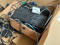 Toetsenborden, muizen en kabels - afbeelding 2 van  5