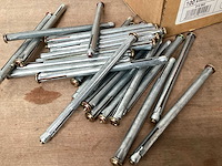 Toge kozijnplug metaal 8x112, doos 100 stuks (43x) - afbeelding 1 van  5