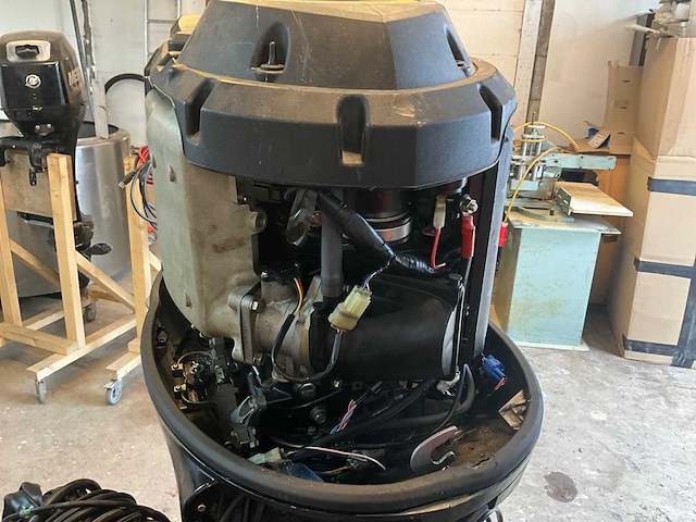 Tohatsu mfs90a buitenboordmotor - afbeelding 2 van  13