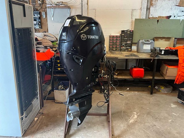 Tohatsu mfs90a buitenboordmotor - afbeelding 1 van  13