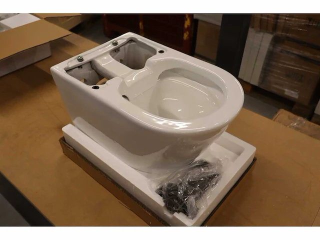 Toilet directflush, wit - afbeelding 1 van  4