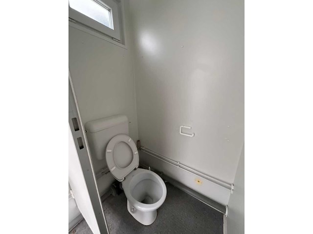 Toilet / douche unit - afbeelding 8 van  9