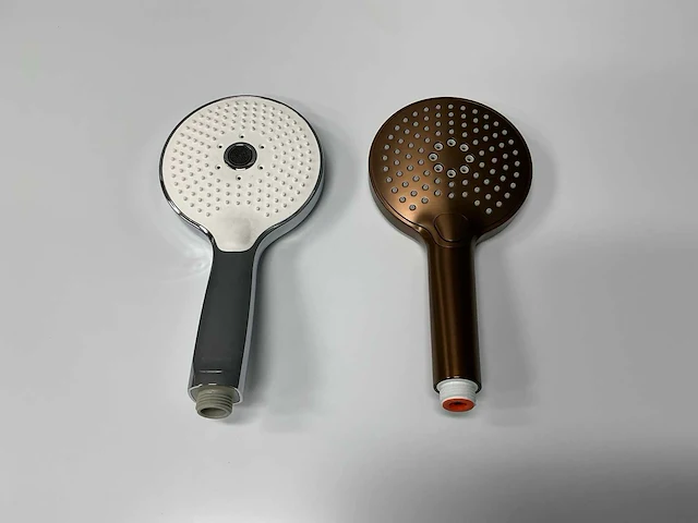 Toilet en badaccessoires - afbeelding 14 van  15