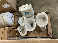 Toilet en wastafel (4x) - afbeelding 1 van  6