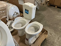 Toilet en wastafel (4x) - afbeelding 2 van  6