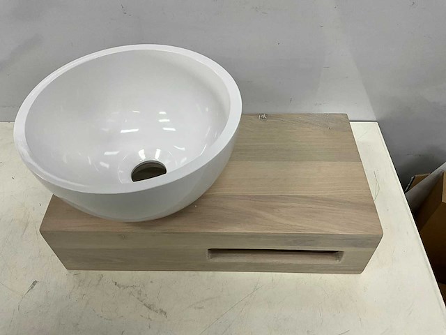 Toilet fontein 40 x 22 x 12 cm - afbeelding 1 van  3