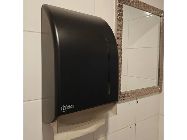 Toilet garnituur, black satino - afbeelding 2 van  5