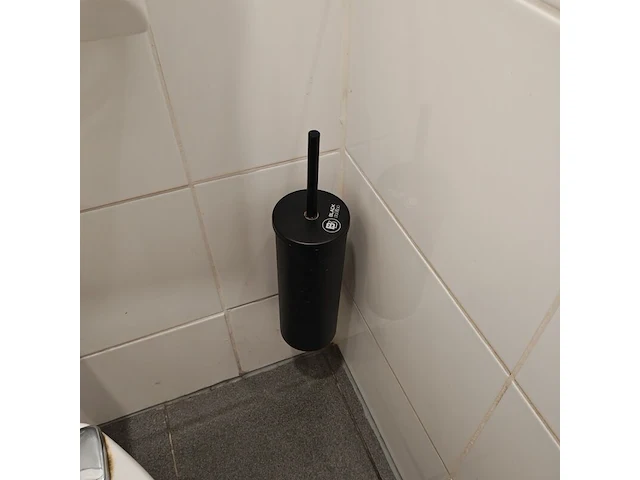 Toilet garnituur, black satino - afbeelding 5 van  5