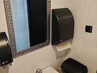 Toilet garnituur